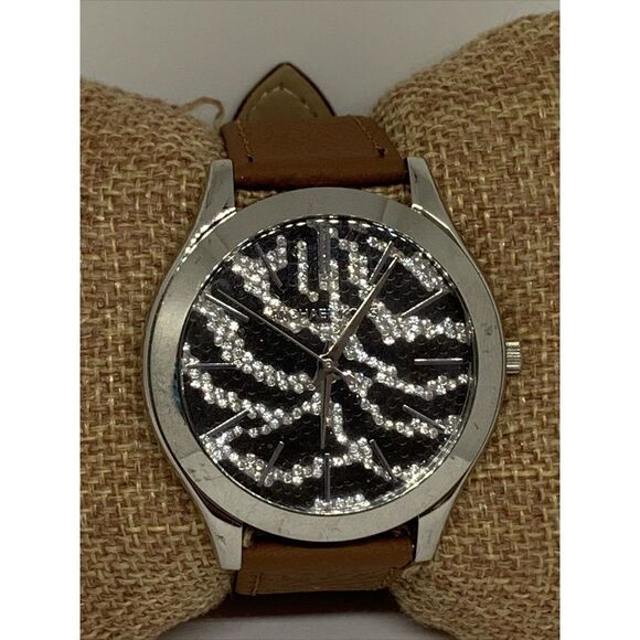 Michael Kors Runway MK3314 Women's Brown Leather Analog Dial Quartz Watch WFH175 - Picture 2 of 11